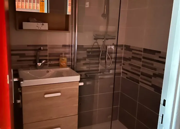 Résidence Du Valentin Pene Medaa Appartement